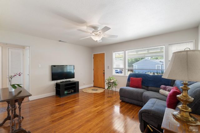 1213 Hale St, Vallejo, CA 94591