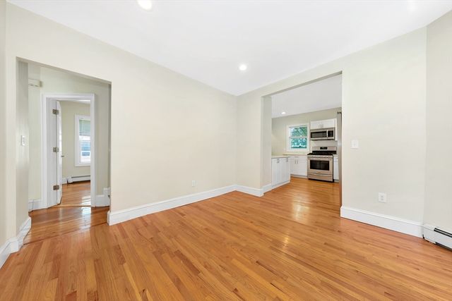 9-11 Winter Hill Rd 1, Medford, MA 02155