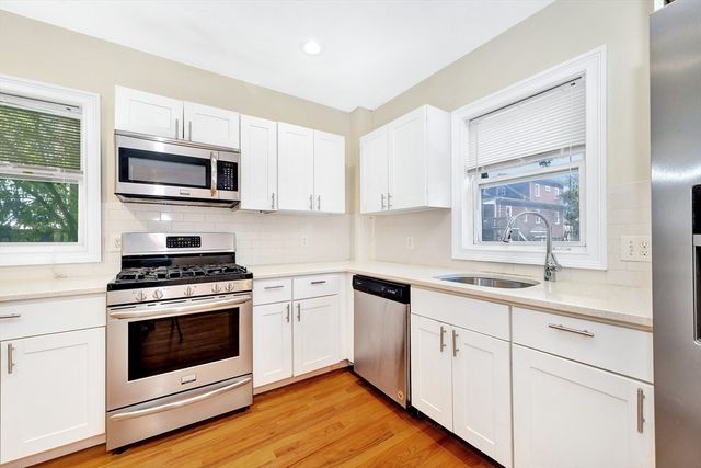 9-11 Winter Hill Rd 1, Medford, MA 02155