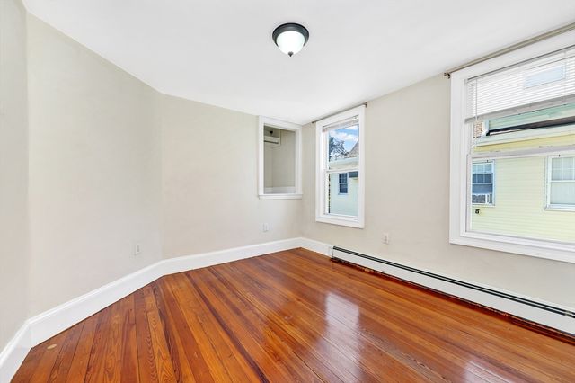 9-11 Winter Hill Rd 1, Medford, MA 02155