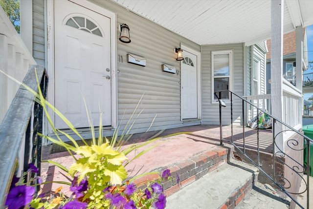 9-11 Winter Hill Rd 1, Medford, MA 02155