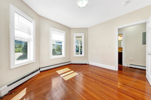 9-11 Winter Hill Rd 1, Medford, MA 02155