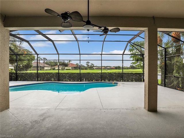 8983 Mustang Island CIR, Naples, FL 34113