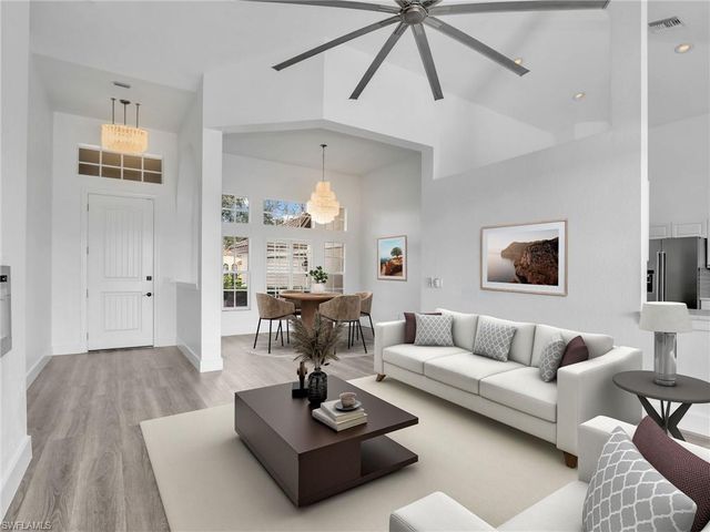 8983 Mustang Island CIR, Naples, FL 34113