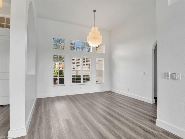 8983 Mustang Island CIR, Naples, FL 34113