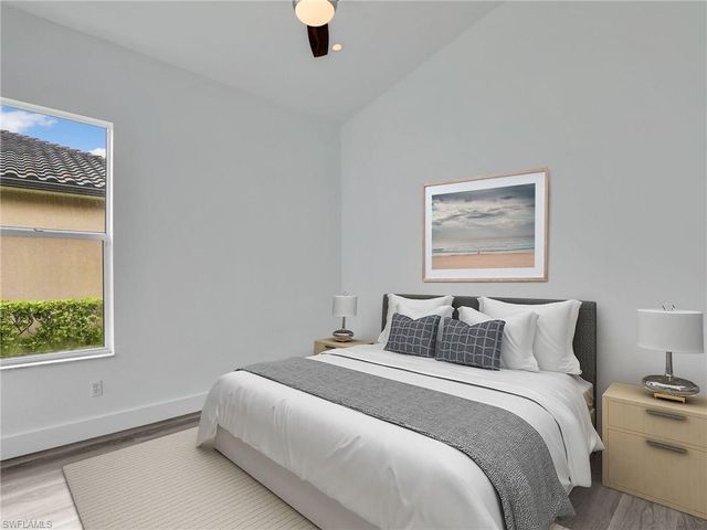 8983 Mustang Island CIR, Naples, FL 34113