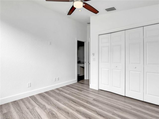 8983 Mustang Island CIR, Naples, FL 34113