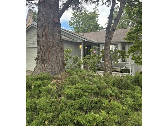16474 Sw 104TH Ave, Portland, OR 97224