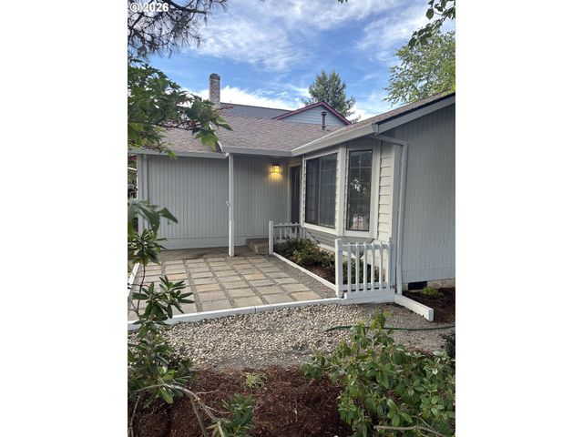 16474 Sw 104TH Ave, Portland, OR 97224