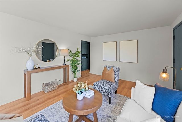 7412 S 8th Street, Tacoma, WA 98465