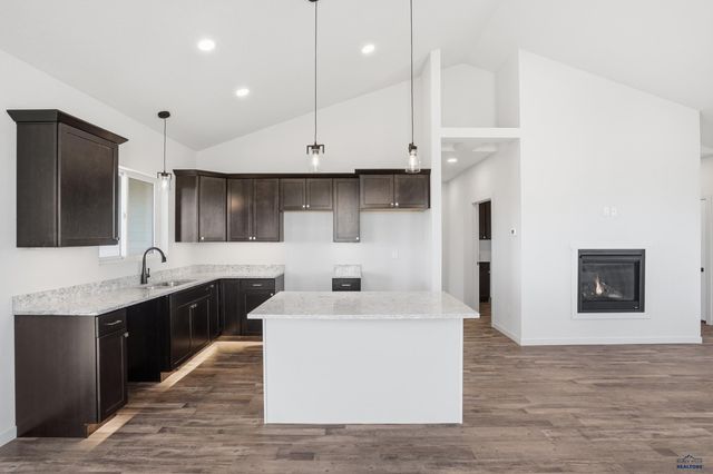 4852 PAPILLON DR, Rapid City, SD 57703