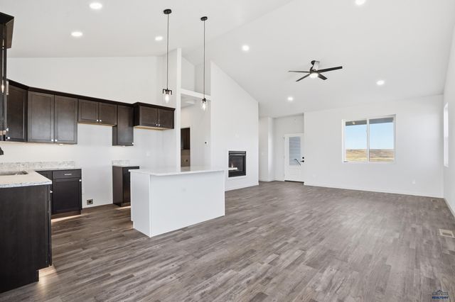 4852 PAPILLON DR, Rapid City, SD 57703