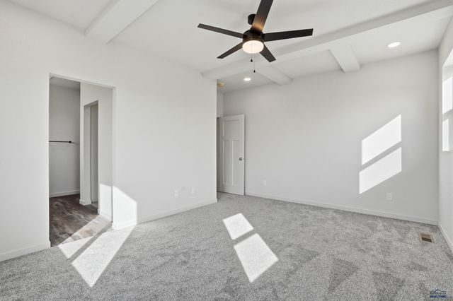 4852 PAPILLON DR, Rapid City, SD 57703