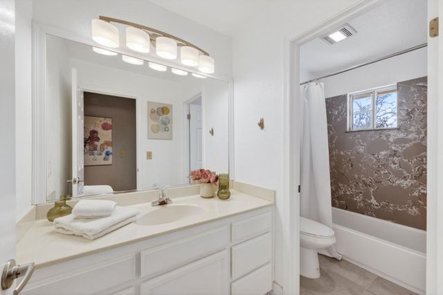 24988 Plum Tree Street, Hayward, CA 94544