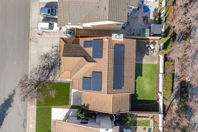 24988 Plum Tree Street, Hayward, CA 94544