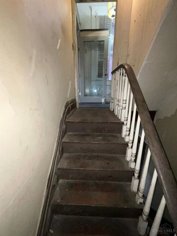 923 Findlay Street, Cincinnati, OH 45214