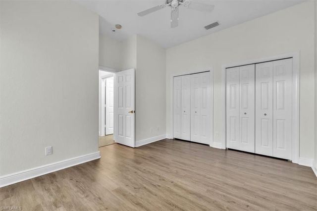 837 Vistana CIR 20, Naples, FL 34119