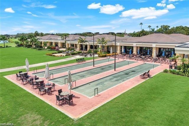 837 Vistana CIR 20, Naples, FL 34119