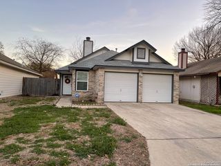10150 Woodtrail, San Antonio, TX 78250