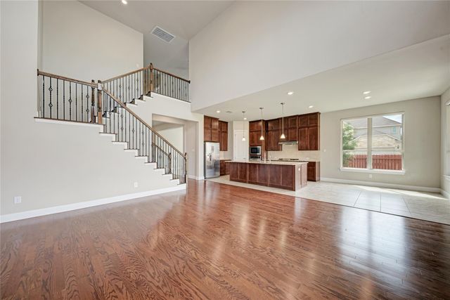 709 Critty LN, Leander, TX 78641