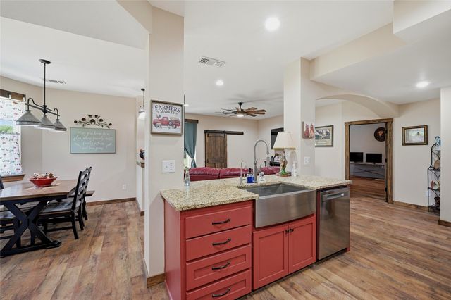 4652 Old Southmayd Road, Sherman, TX 75092