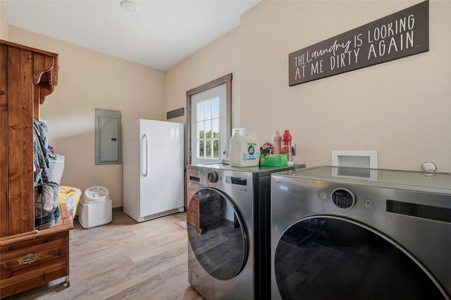 4652 Old Southmayd Road, Sherman, TX 75092