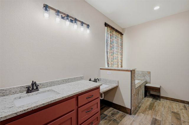 4652 Old Southmayd Road, Sherman, TX 75092