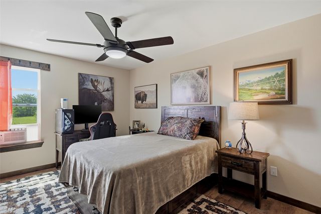 4652 Old Southmayd Road, Sherman, TX 75092