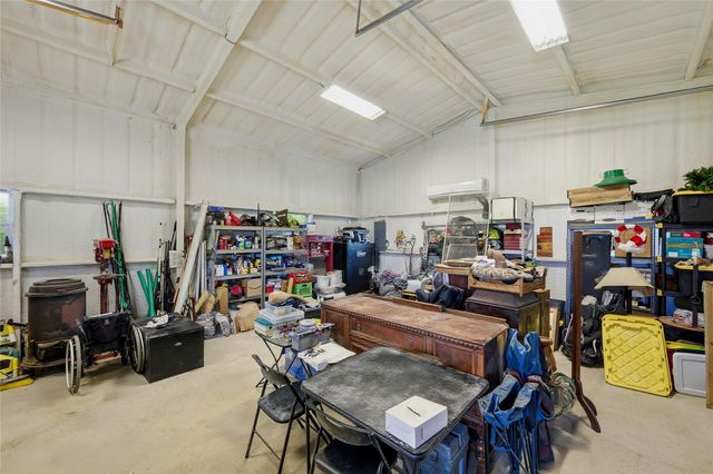 4652 Old Southmayd Road, Sherman, TX 75092