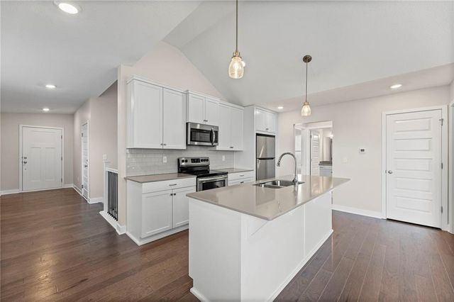 18057 Hauser Street, Overland Park, KS 66013