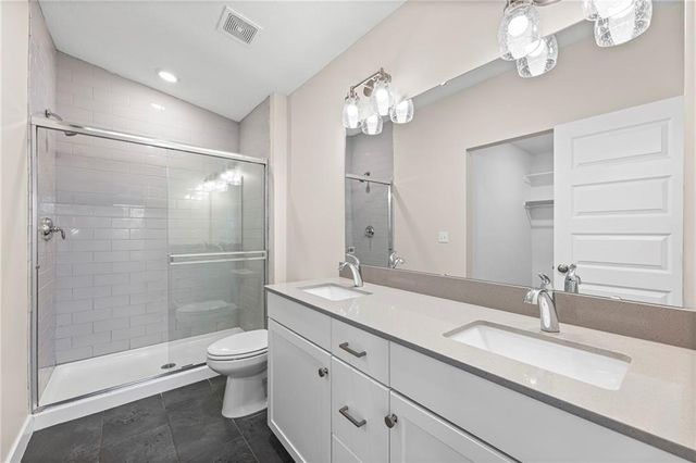 18057 Hauser Street, Overland Park, KS 66013