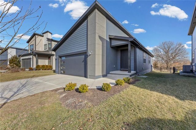 18057 Hauser Street, Overland Park, KS 66013