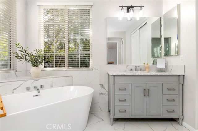 30193 Trois Valley Street, Murrieta, CA 92563