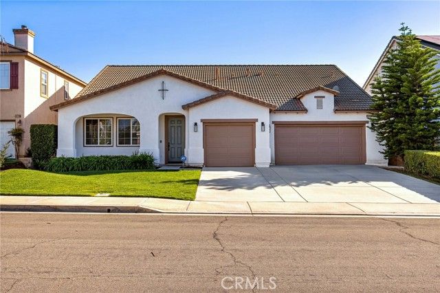 30193 Trois Valley Street, Murrieta, CA 92563