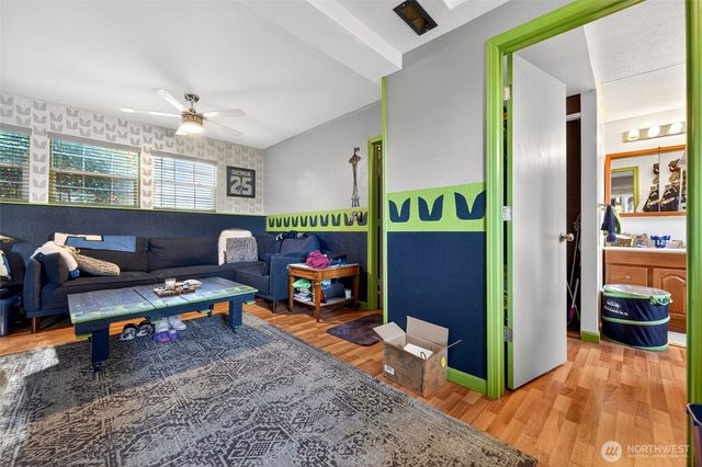 515 N 188th Street, Shoreline, WA 98133