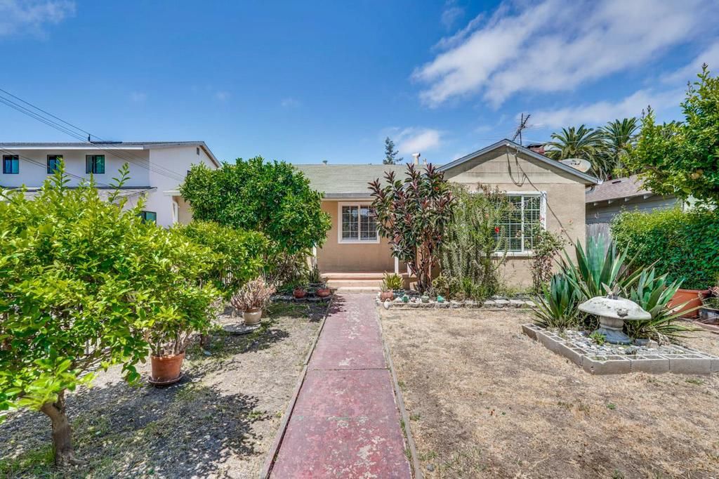 Image 1 of property listing at 1311 Windermere Avenue, Menlo Park, CA 94025