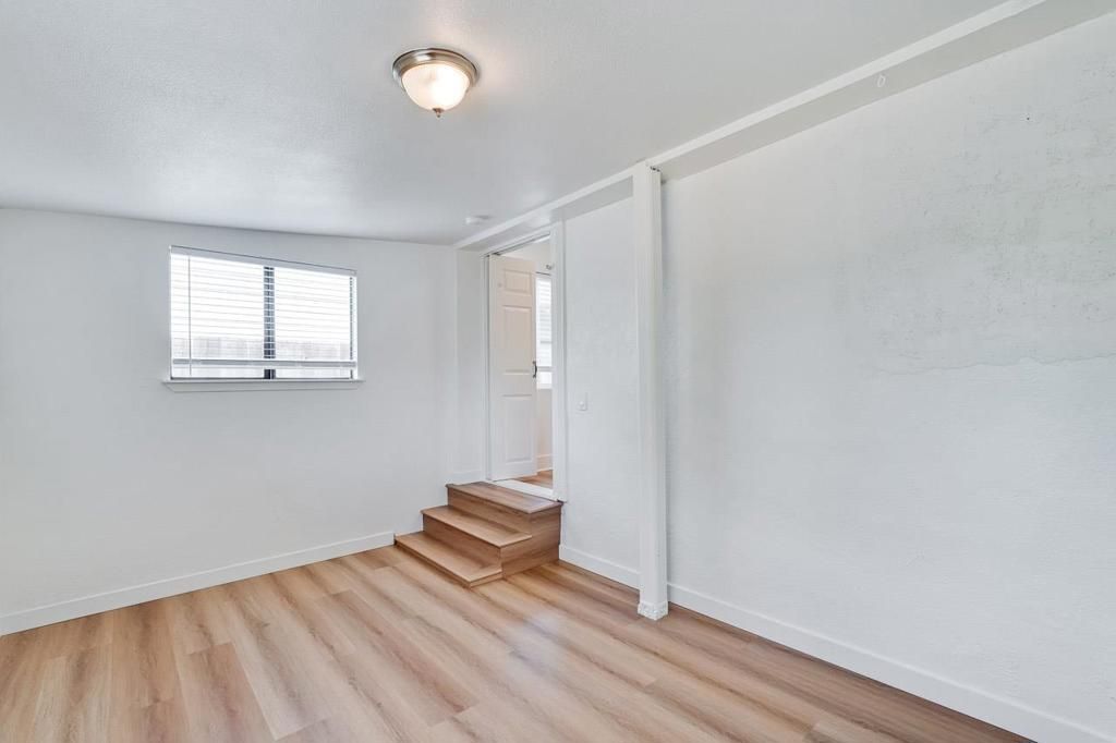 Image 19 of property listing at 1311 Windermere Avenue, Menlo Park, CA 94025