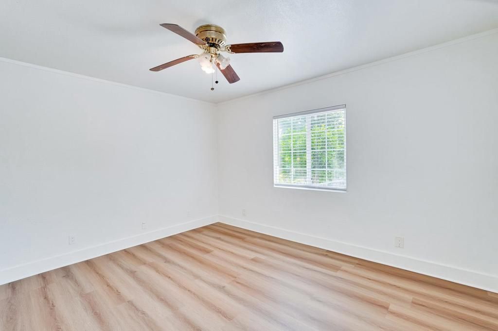 Image 26 of property listing at 1311 Windermere Avenue, Menlo Park, CA 94025