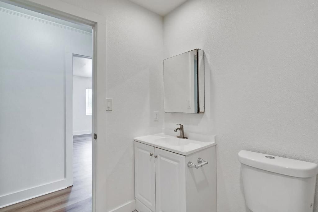 Image 41 of property listing at 1311 Windermere Avenue, Menlo Park, CA 94025