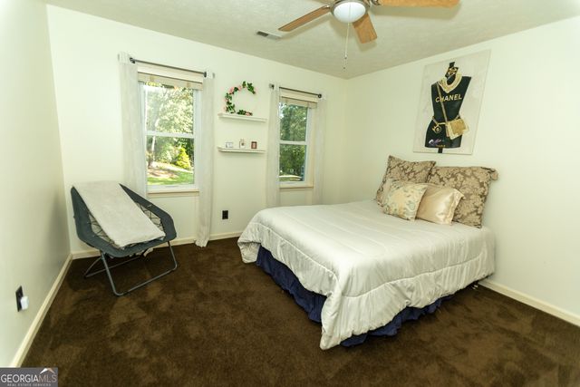 326 Legacy Lane, Peachtree City, GA 30269