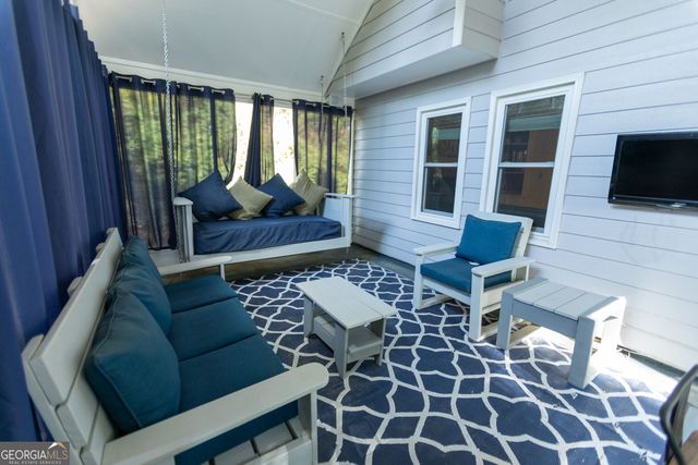 326 Legacy Lane, Peachtree City, GA 30269
