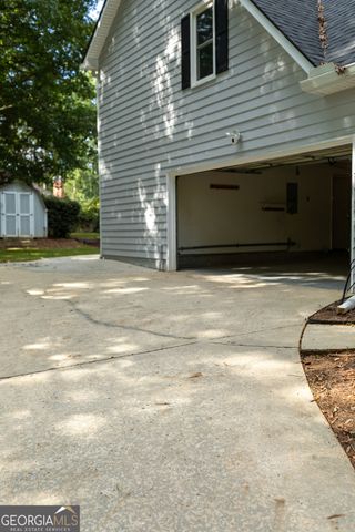 326 Legacy Lane, Peachtree City, GA 30269