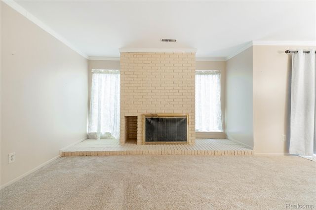 8063 Colony Drive 1, Grosse Ile Township, MI 48138