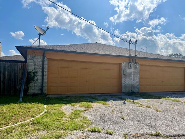 4325 Segura Court S, Fort Worth, TX 76132
