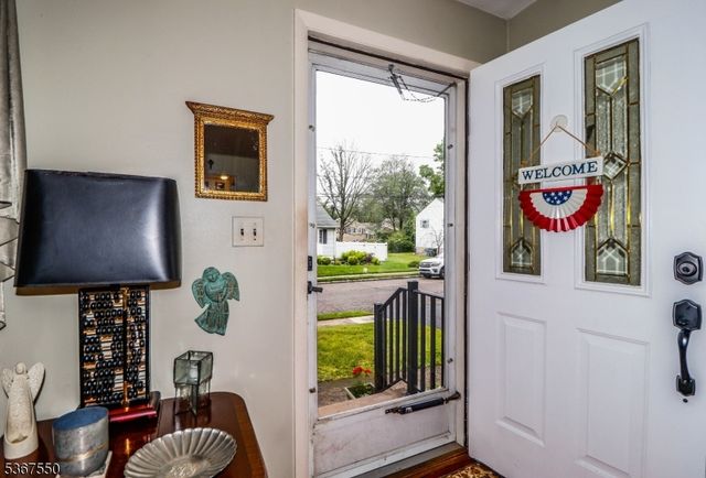 12 Aldrich Ave, Metuchen Boro, NJ 08840