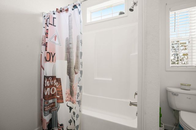 15701 Forest Glenn CV, Del Valle, TX 78617