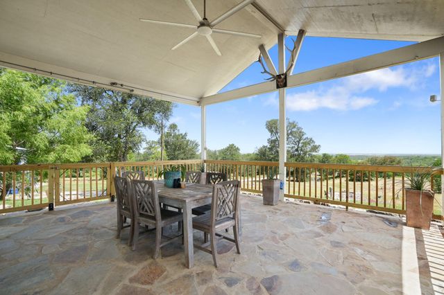 15701 Forest Glenn CV, Del Valle, TX 78617