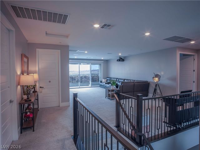 270 Shaded Canyon Drive, Henderson, NV 89012