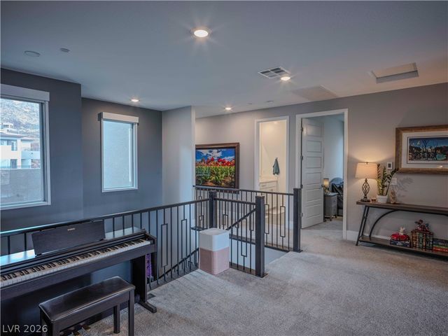 270 Shaded Canyon Drive, Henderson, NV 89012