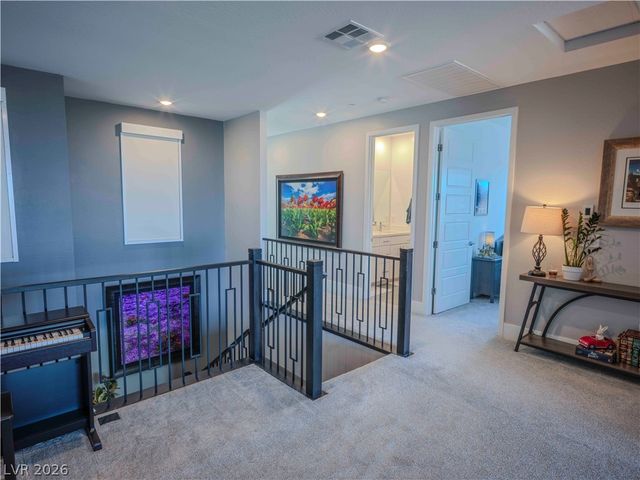 270 Shaded Canyon Drive, Henderson, NV 89012